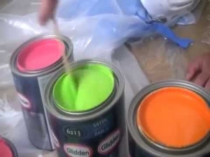 Water-Balloon Painting My Room !