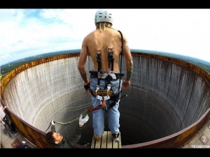 Top World's Most Dangerous and Scariest bungy jump 